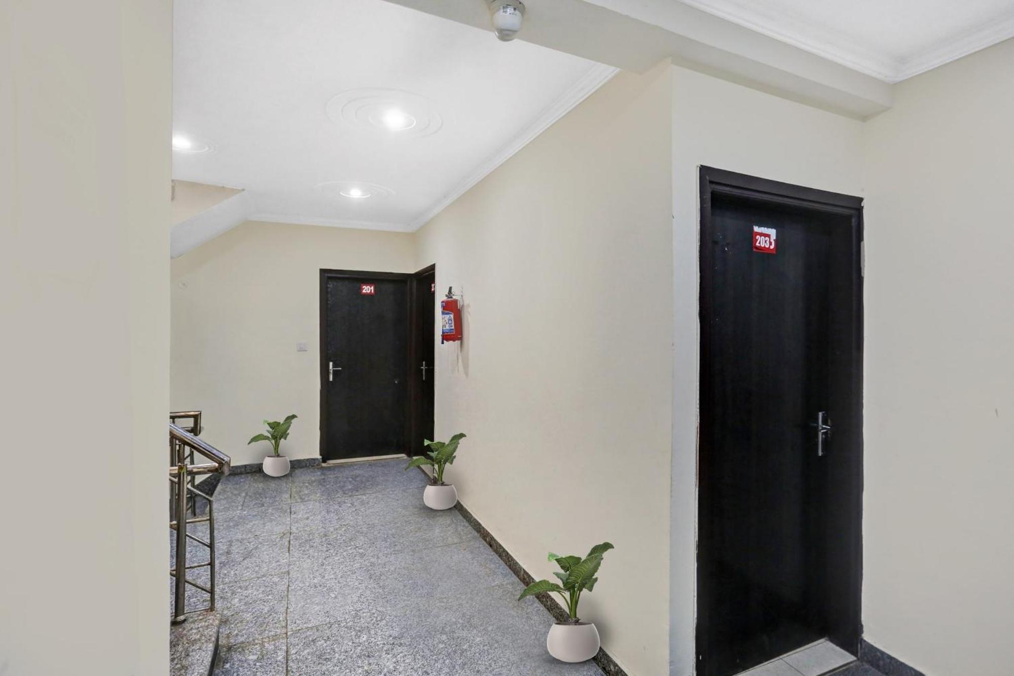 ניו דלהי Hotel O Hotel Blue Orchid מראה חיצוני תמונה